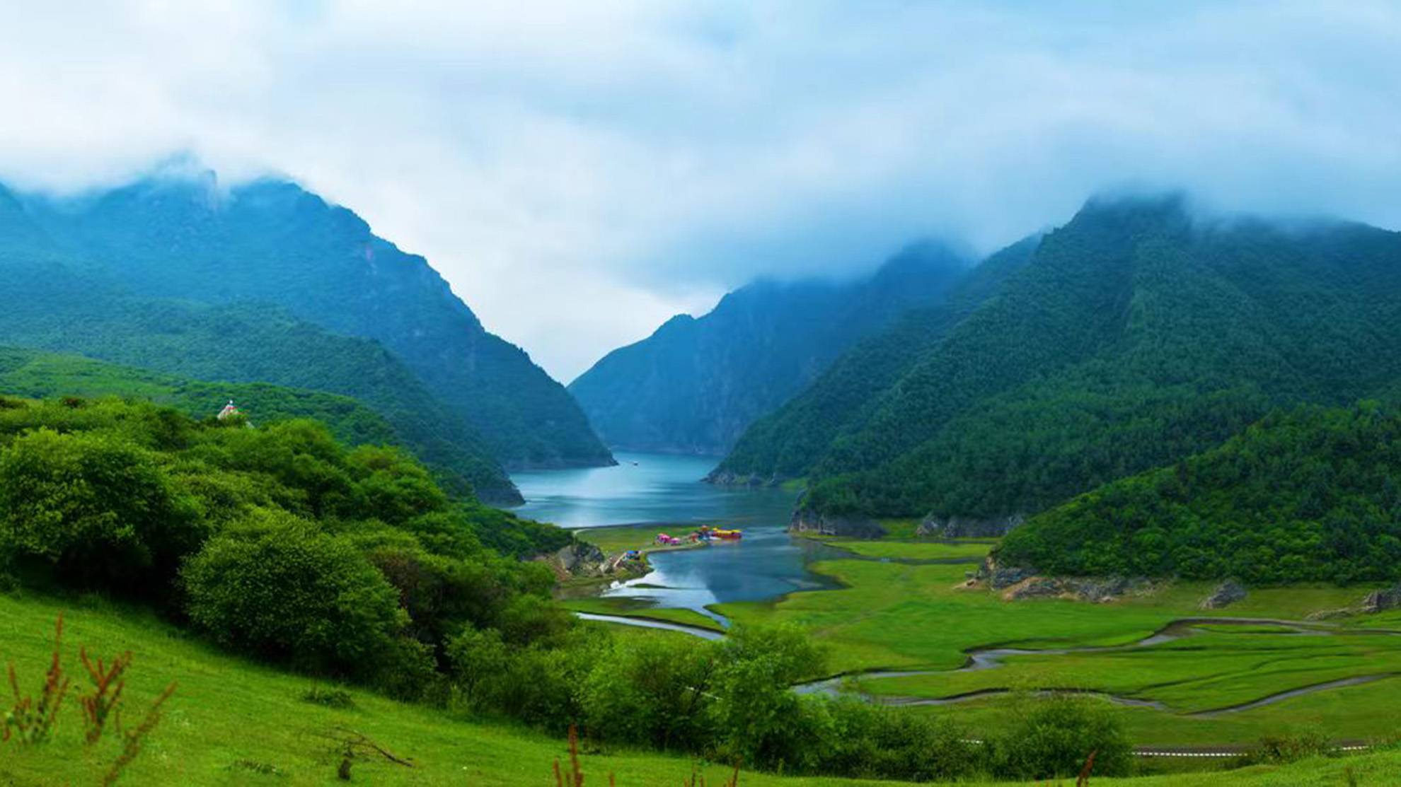 冶海天池